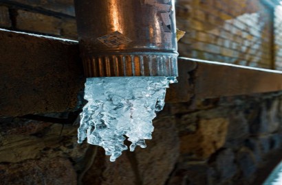 6 Tips to Prevent Frozen Pipes in Your Home