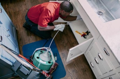 Slab Leak Repair vs Pipe Rerouting